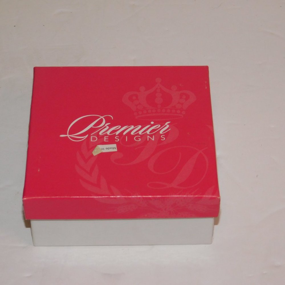Premier Designs Necklace & Earring Set - Picture 6 of 6